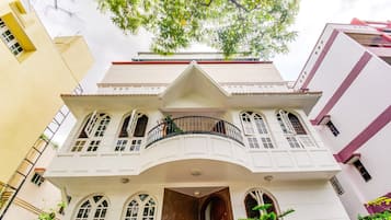 Ngoại thất