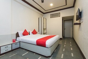 Standard Double Room | Private kitchen - OYO 2760 Hotel Chanakya (Indore)