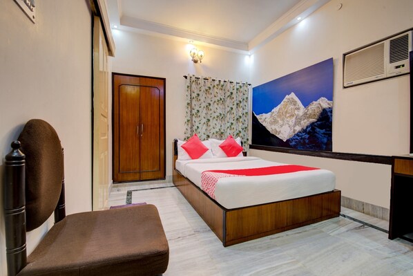 Classic Room | Bed sheets - OYO 2872 Hotel City of Joy (Barasat)