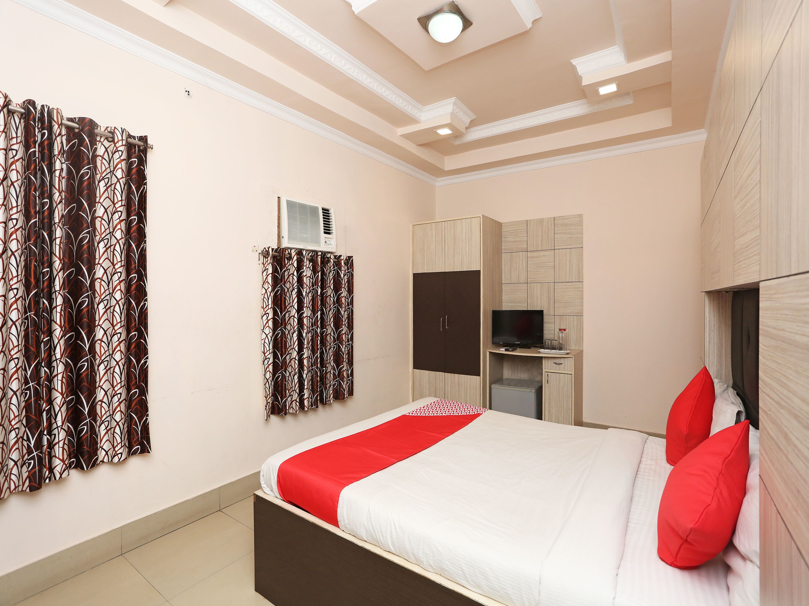 Double or Twin Room | Free WiFi