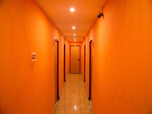 Interior - OYO 4418 Royal Mass Club (Chennai)