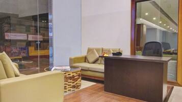 Concierge desk