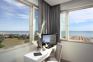 Sistema de insonorización, wifi gratis y ropa de cama 