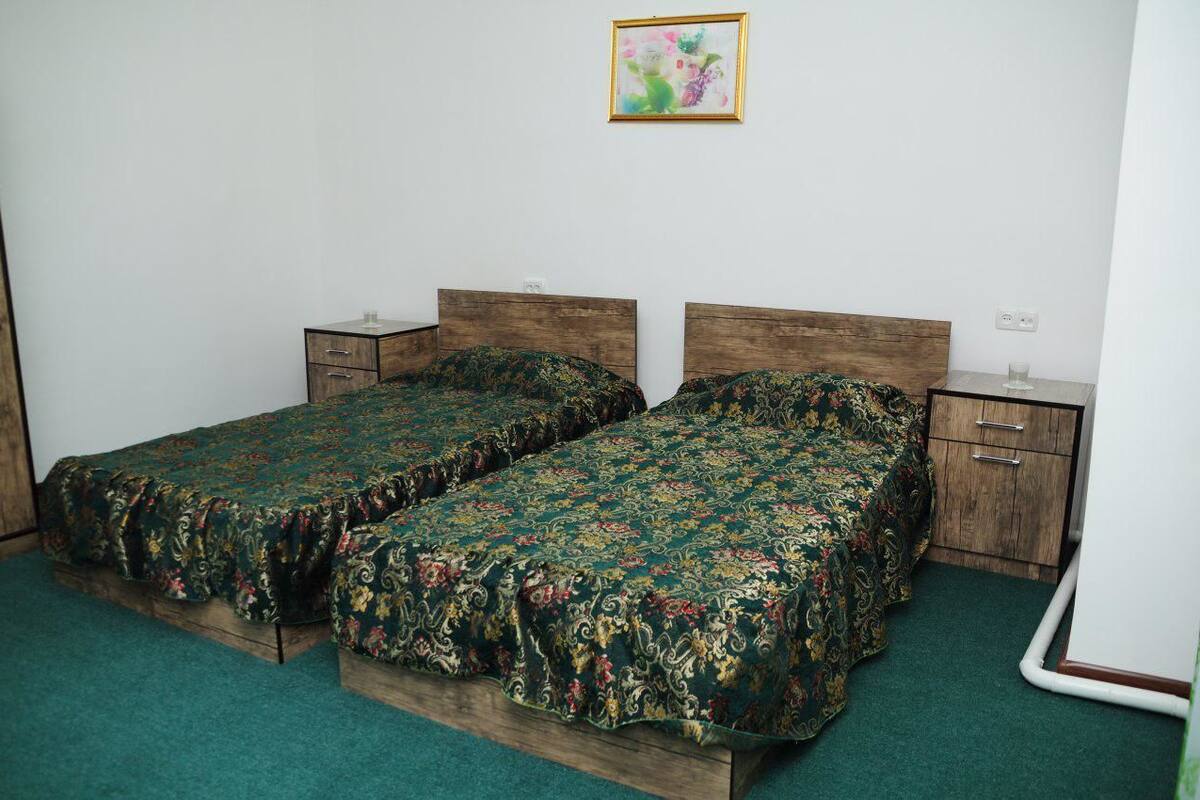 Comfort Twin Room, Accessible, Courtyard View | 2 bedrooms, minibar, desk, soundproofing