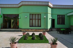 Courtyard - Green House Bukhara - Hostel (Tashkent)