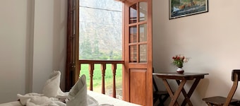 Inka Khawarina Tambo Lodge