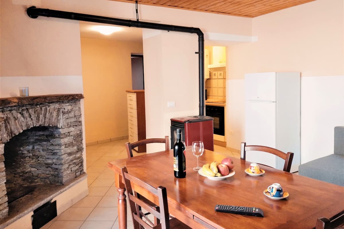 Apartment | Living area | 36-inch flat-screen TV with cable channels, TV