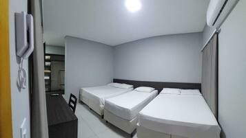 Family Room, Multiple Beds | Desk, blackout curtains, free WiFi