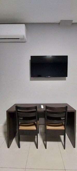 Desk, blackout curtains, free WiFi - Vila Dumont Residencial (Foz do Iguaçu)