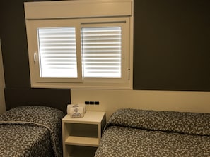 Apartment | 1 bedroom, blackout drapes, iron/ironing board, free WiFi