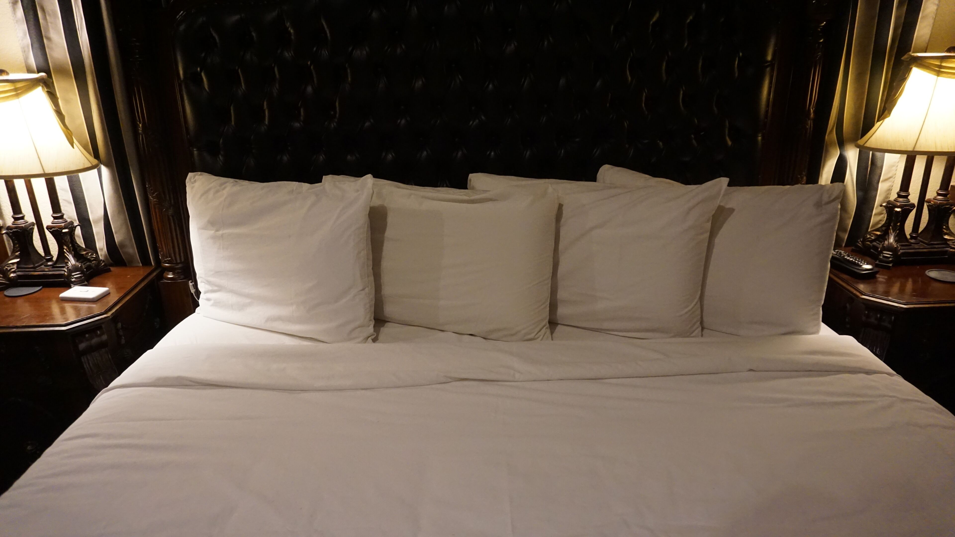 Chambre Double Luxe, 2 chambres, baignoire à jets, vue montagne | Ameublement personnalisé, fer et planche à repasser