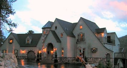 Arrowhead Manor Bed & Breakfast Inn & Event Center