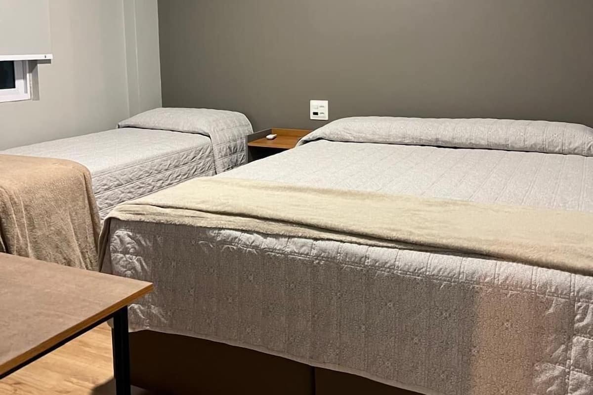 City Apartment | 1 bilik tidur, peralatan tempat tidur premium, meja