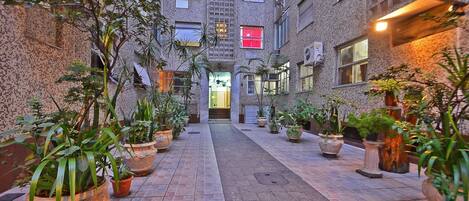 Studio | Exterior detail