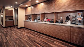 Desayuno continental incluido todos los días