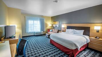 1 habitación, ropa de cama de alta calidad, cubrecamas y escritorio