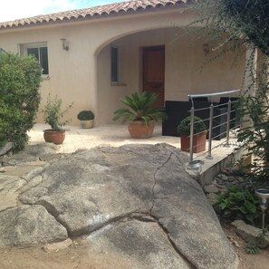 Enceinte de lâhĂ©bergement