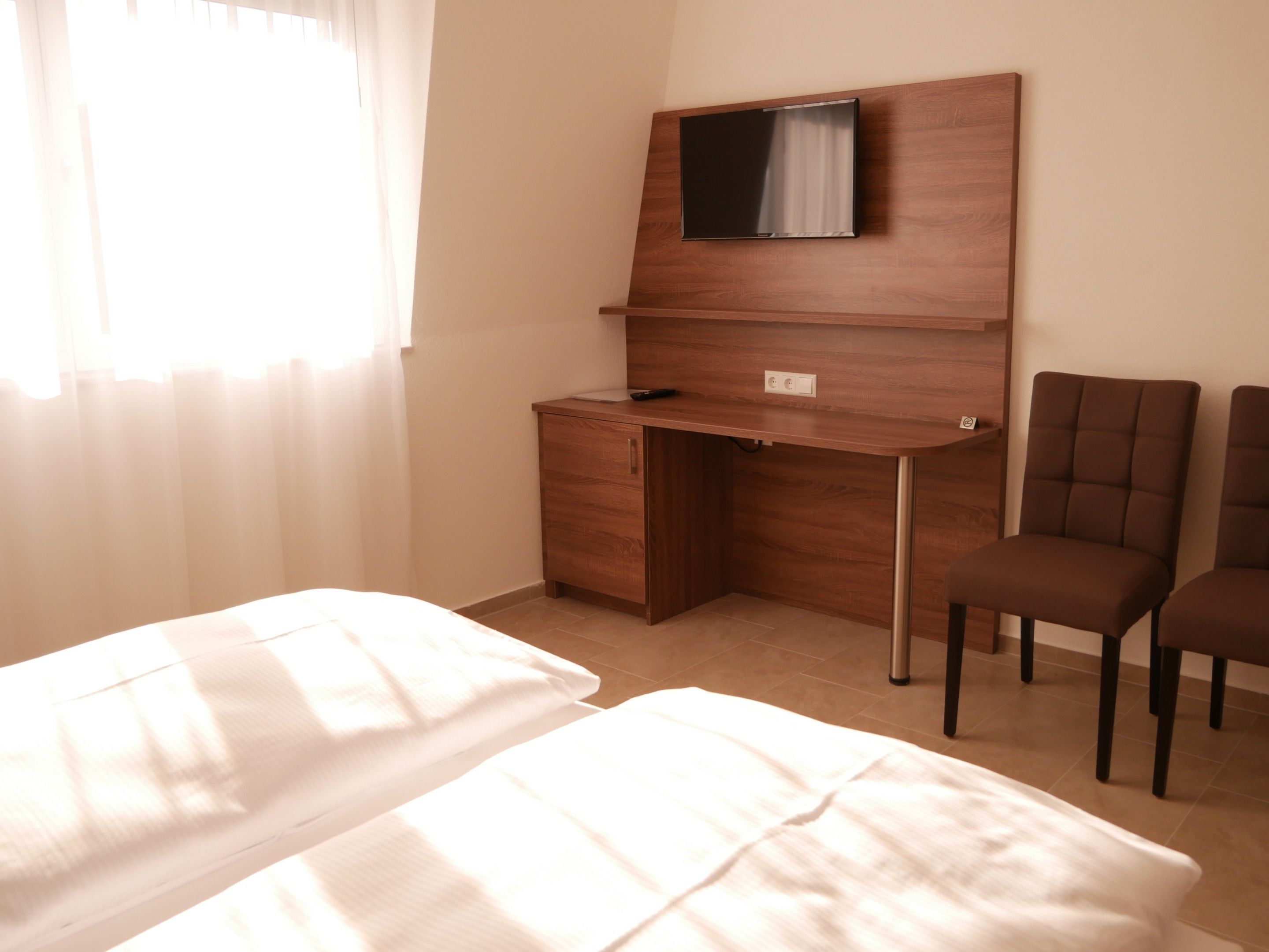 standard double room, 1 double bed, non smoking, private bathroom | room amenity