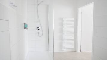 Douche de la salle de bain