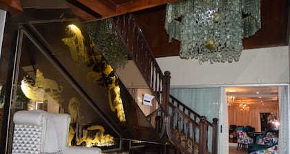 Airport Garden Boutique Hotel
