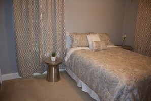 2 chambres, fer et planche à repasser, Wi-Fi gratuit, draps fournis