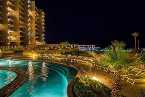 Pool - Newly Remodeled -- Flawless King Bed Suite with Luxurious Patio - Outdoor TV! (Puerto Penasco)
