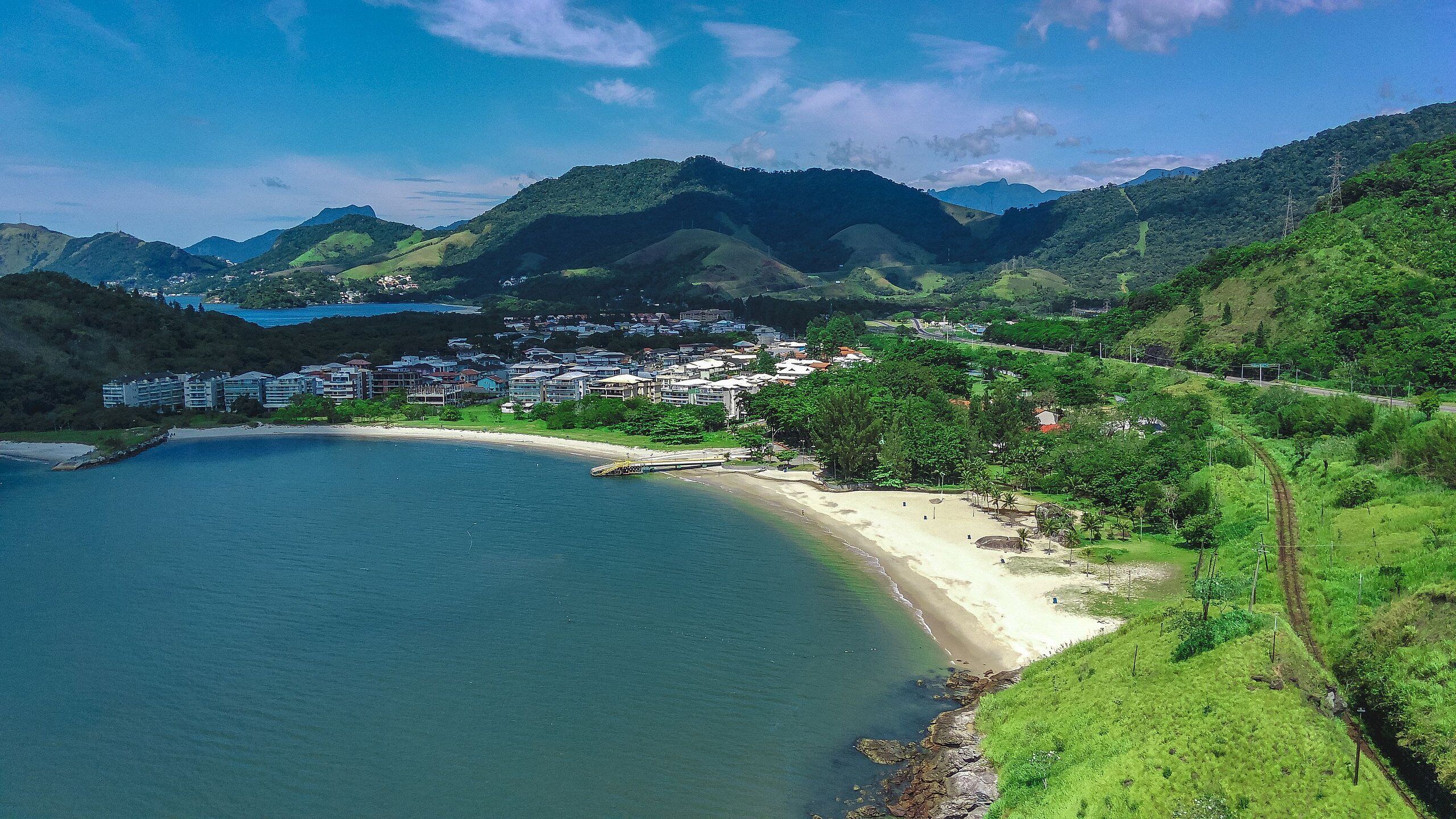 Apartamento | Praia | Perto da praia, bar na praia 