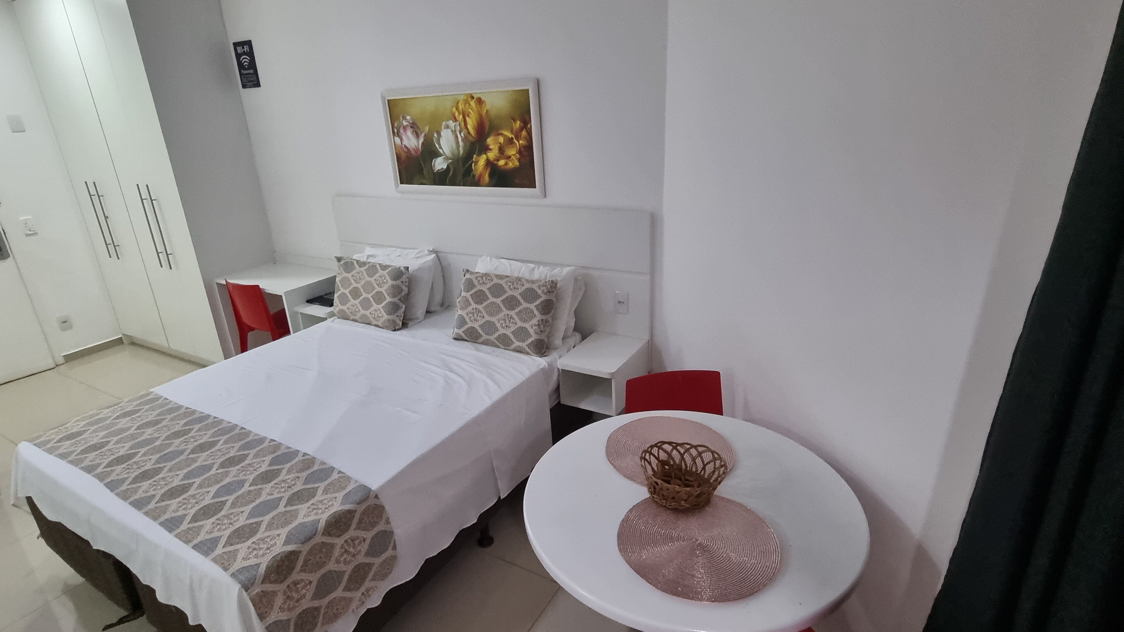 club studio suite, 1 bedroom, pool view, mountainside | living area | lcd tv, ping pong