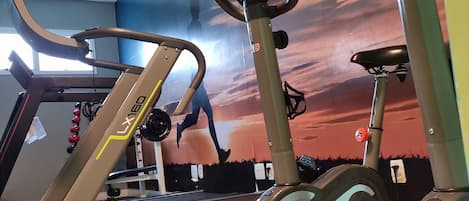 Basic Apartment | Fitness facility