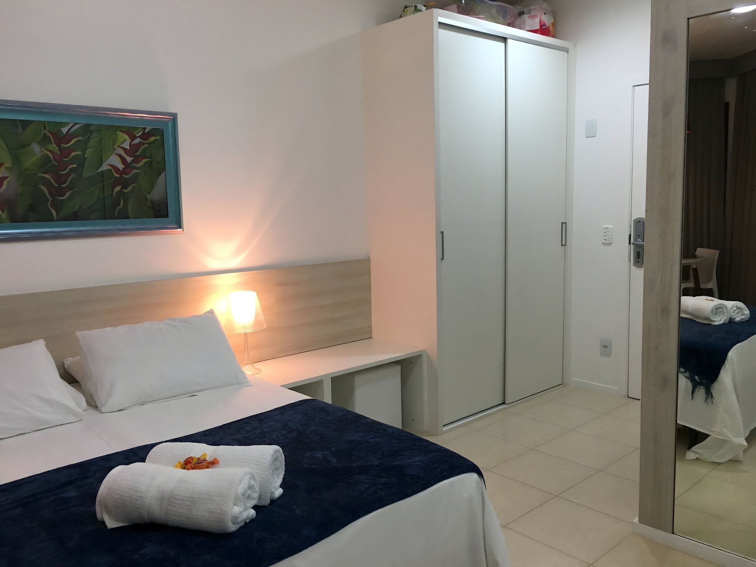 Apartamento | Roupas de cama premium, individualmente decorados, escrivaninha