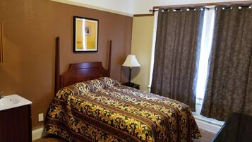 Desk, iron/ironing board, WiFi (free), bed sheets