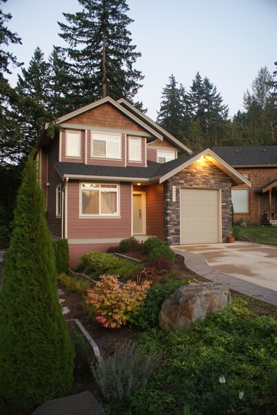 At Kawkawa lake!<br>90 minutes from Vancouver  Hope Awaits you!