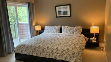 6 habitaciones, tabla de planchar con plancha y cuna de viaje