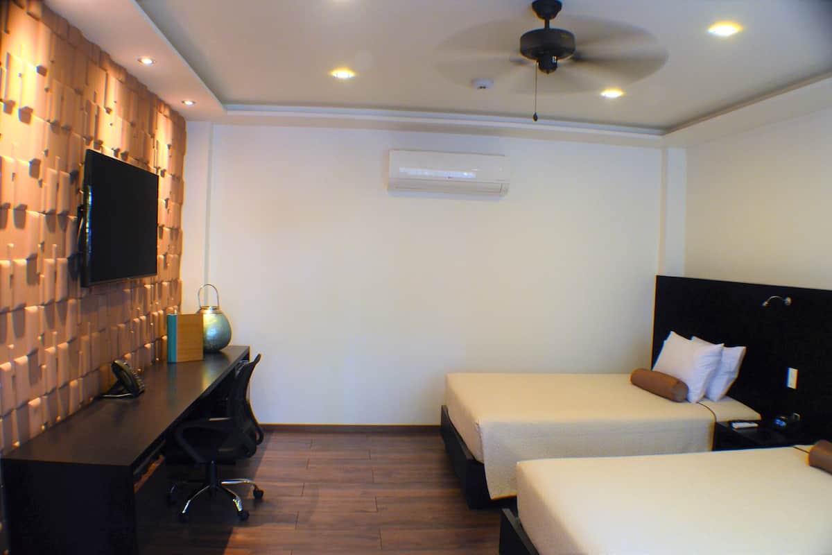 Chambre Standard Double ou avec lits jumeaux