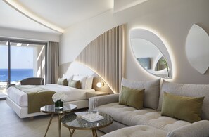 Junior Suite, Sea View | Premium bedding, free minibar, in-room safe, desk