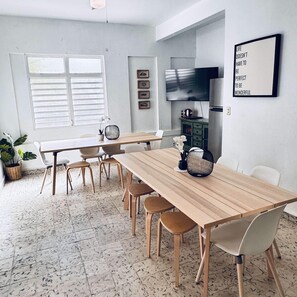 Dining - 8 Bedroom House just 20 steps to the Beach (San Juan)