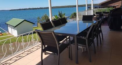 Lake Escape - Lake Macquarie