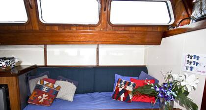 Coral Sea Dreaming Dive and Sail