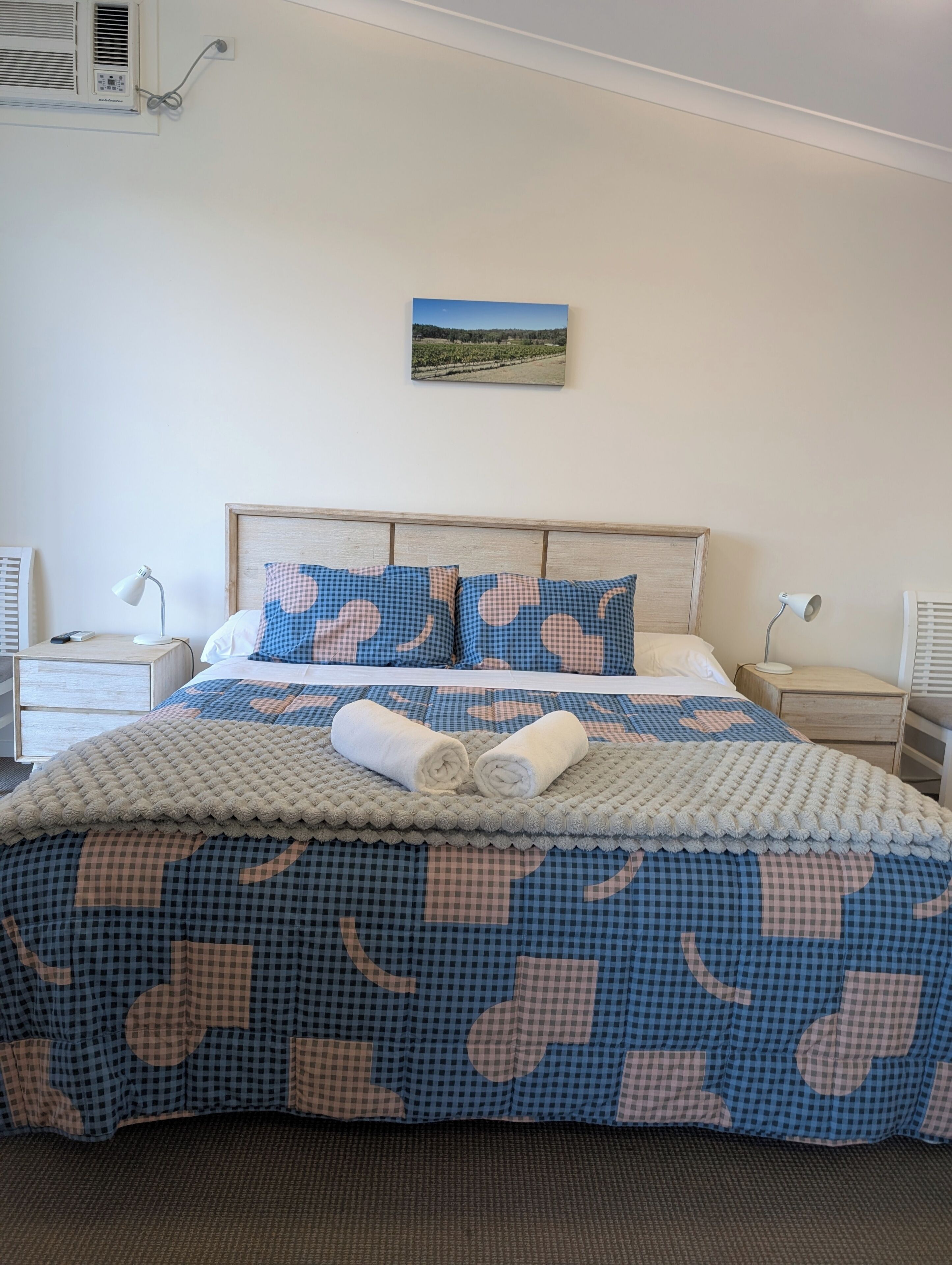 Cabin, 2 Bedrooms (1)