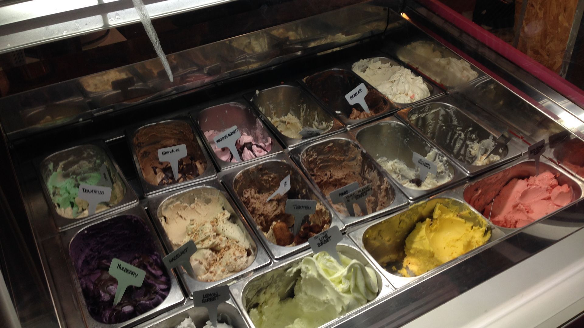 St Ives at Pt Hughes - A contemporary take on the \"Beach House\" for up to x10. — image 15