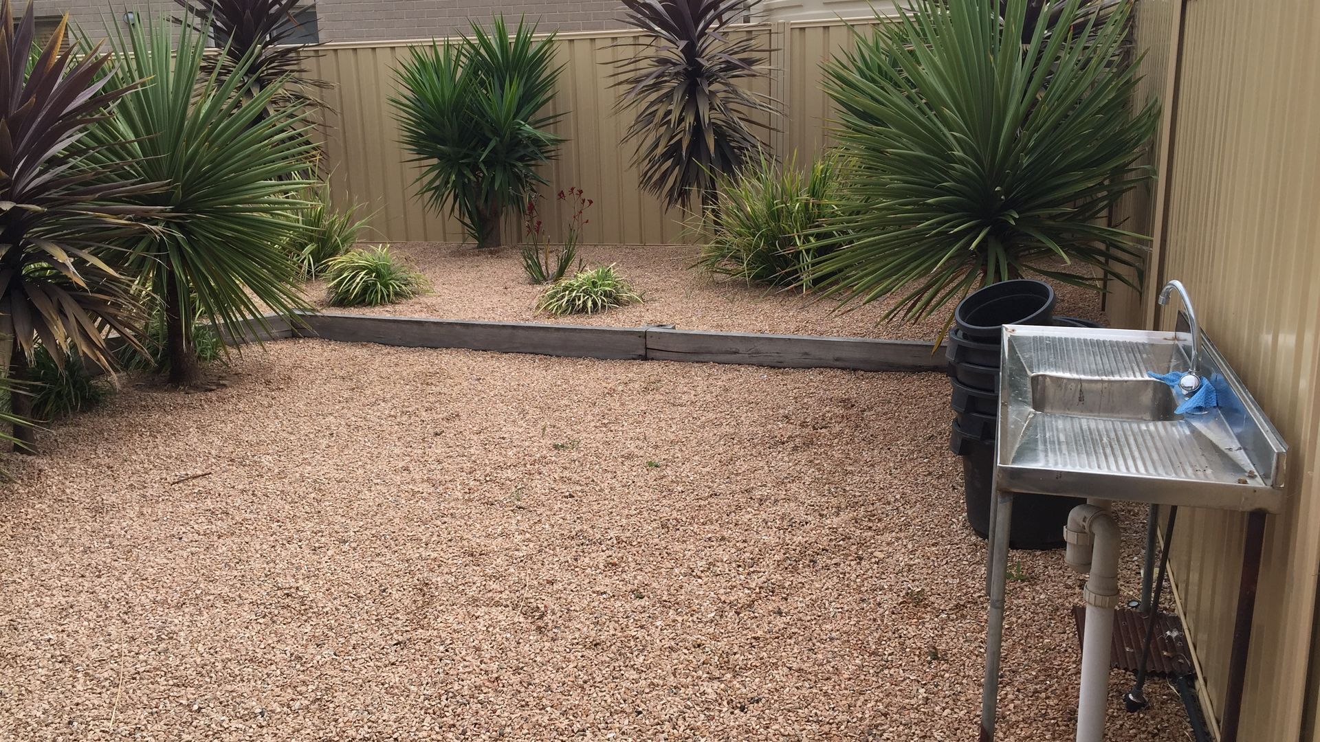 St Ives at Pt Hughes - A contemporary take on the \"Beach House\" for up to x10. — image 16