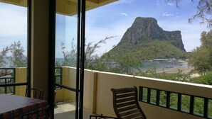 Ảnh chưa phân loại, 4 trong số 56 ảnh, nút