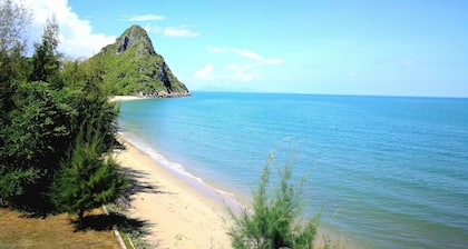 Aow Noi Sea View Resort