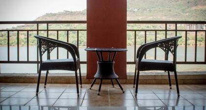 3BHK by Tripvillas Holiday Homes