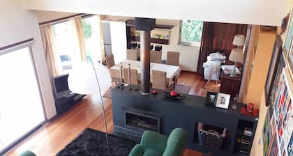 Modern villa, set in a green spot, ideal for families or groups.