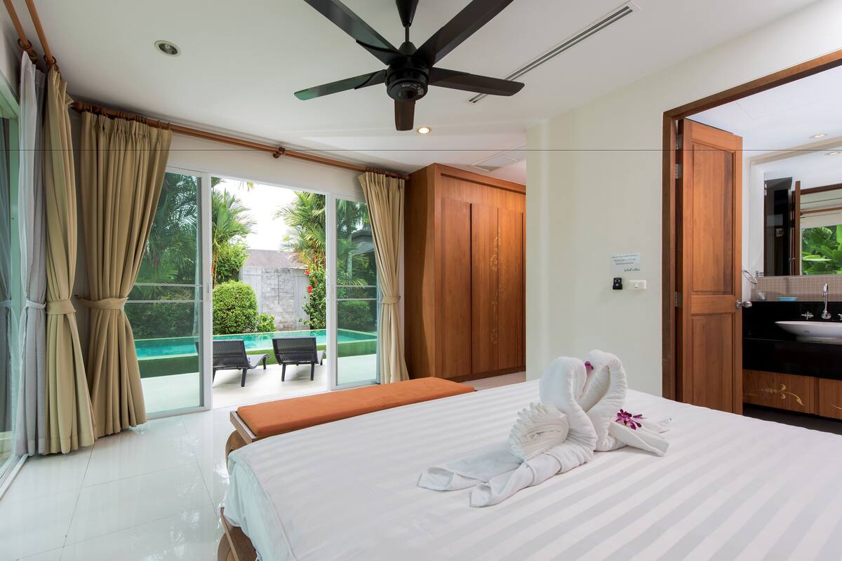 1 Bedroom Villa with Private Pool | Caja fuerte, escritorio, cortinas opacas y wifi gratis