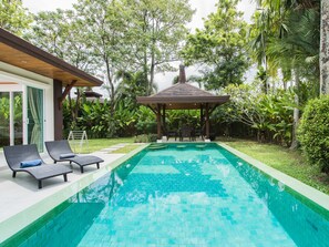 Outdoor pool - Kiara Villa (Thep Kasattri)