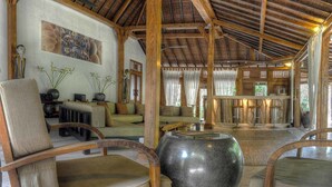 Villa, 2 Bedrooms, Pool View (The Joglo) | Living room - Gili Joglo (Gili Trawangan)