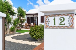 Exterior detail - Pamipa, relax y confort en Playa La Concha (Arrecife)