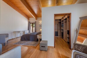 5 chambres, fer et planche à repasser, Wi-Fi gratuit